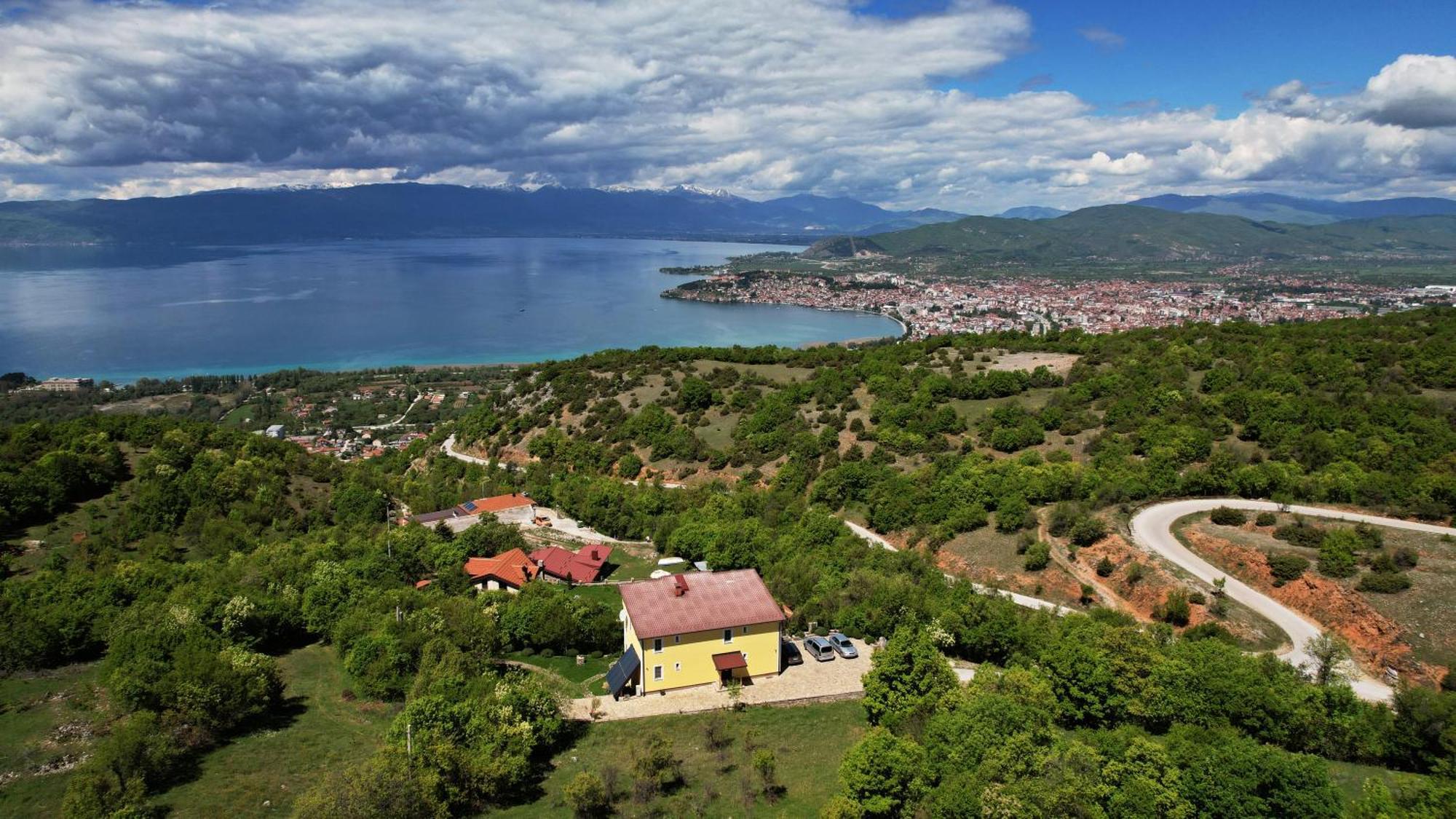 Velestovo Διαμέρισμα *