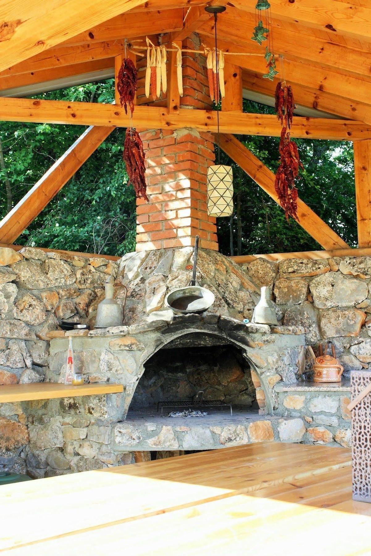Velestovo Διαμέρισμα